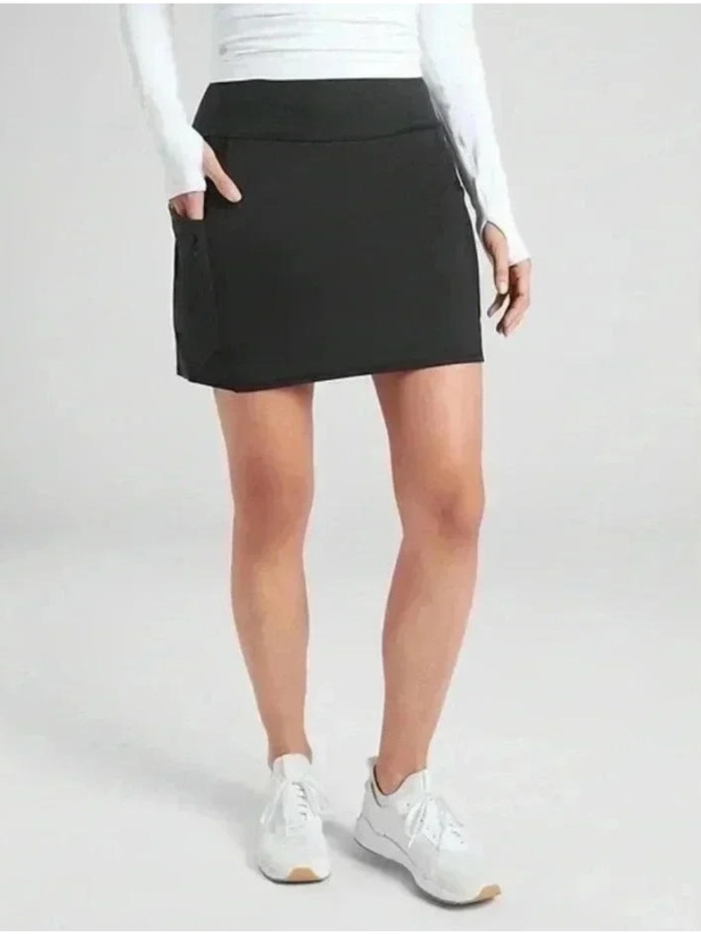 Athleta • Action Skort in Dobby 14.5" in Black - 2X